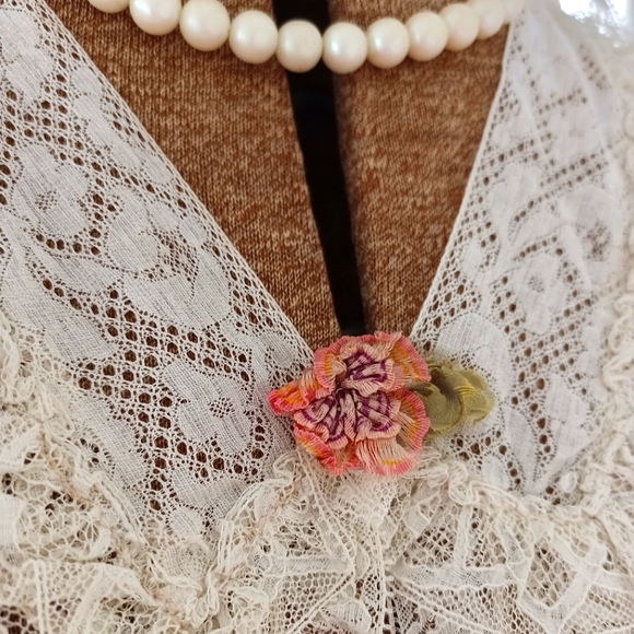 STUNNING, ANTIQUE EDWARDIAN TROUSSEAU LACE BLOUSE IN EXCELLENT CONDITION! - Picture 4 of 13